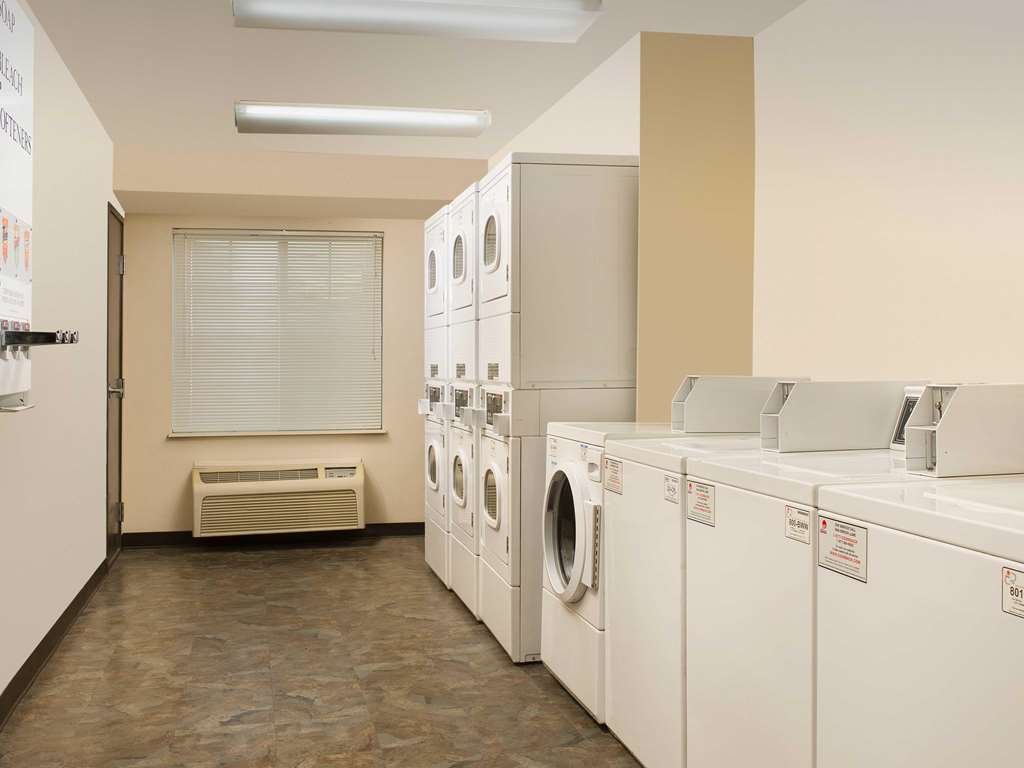 WoodSpring Suites Ankeny Einrichtungen foto